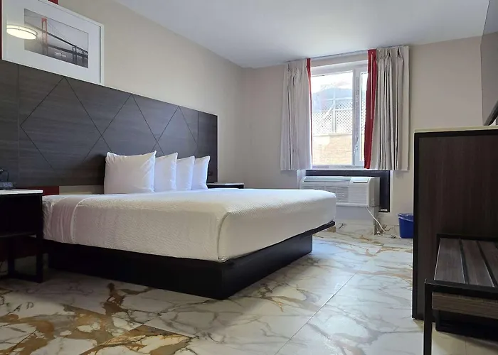 Ramada By Wyndham Brooklyn Empire Blvd