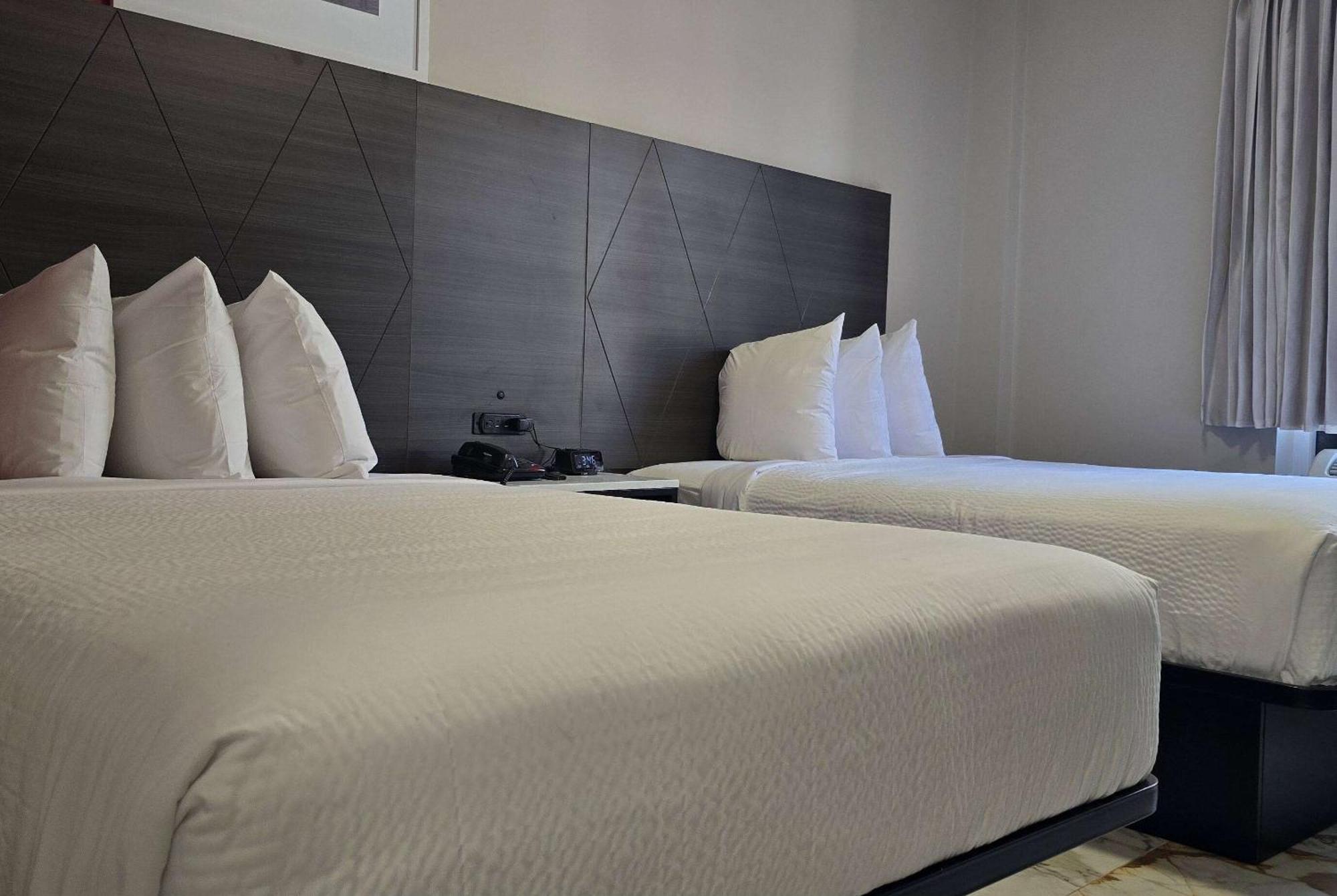 Ramada By Wyndham Brooklyn Empire Blvd