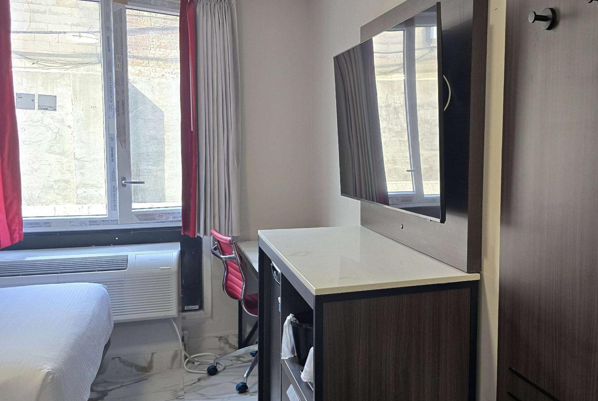 Hotel Ramada By Wyndham Brooklyn Empire Blvd *